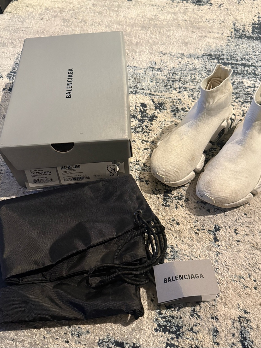 Balenciaga speed size 36